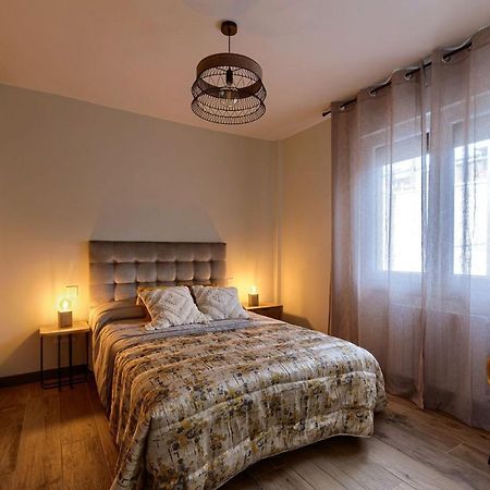 Vivienda Turistica De Diseno Elegante Apartment Bilbao Luaran gambar