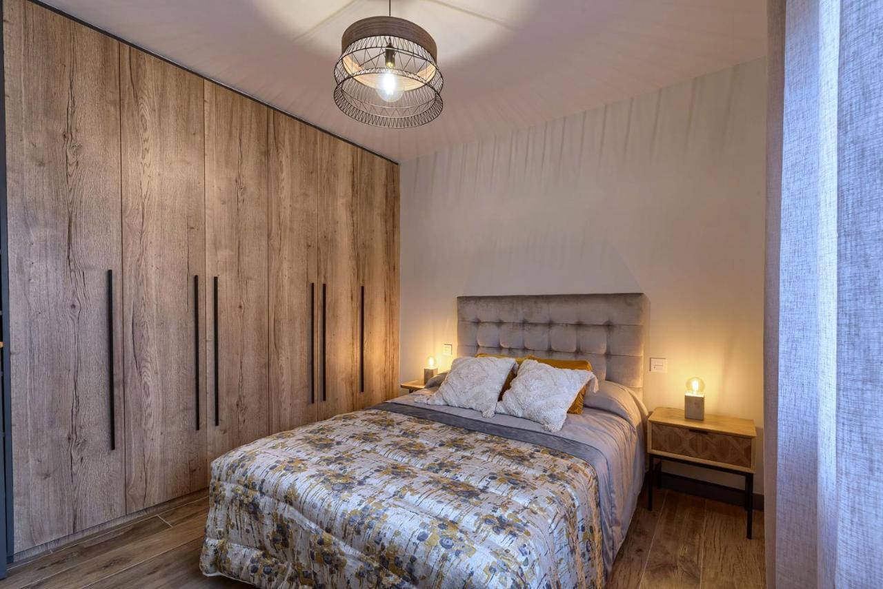Vivienda Turistica De Diseno Elegante Apartment Bilbao Luaran gambar